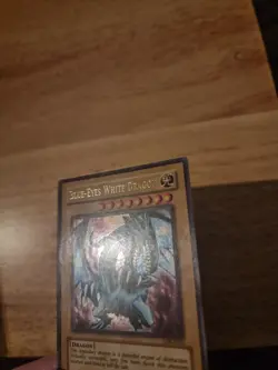 Yugioh Card Blue-Eyes White Dragon LOB-E001 Ultra Rare Unlimited Ed (OG Print) - Image 4