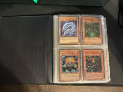 Yugioh Vintage Binder Collection (Damaged) - Blue Eyes - Promos - 100+ Holos! - Image 2