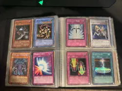 Yugioh Vintage Binder Collection (Damaged) - Blue Eyes - Promos - 100+ Holos! - Image 5