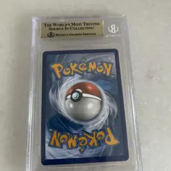 Pokemon Vivid Voltage PIKACHU VMAX RAINBOW RARE BGS 9.5 Gem Mint. - Image 4
