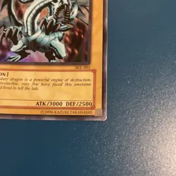 SKE-001 Blue-Eyes White Dragon Super Rare NM Yugioh Card LP - Image 5