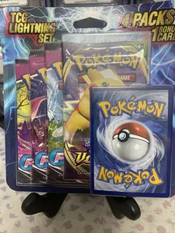 Pokemon TCG Lightning Set 4 Packs + 1 Bonus Card! 3 Fusion Strike 1 Vivid - Image 1