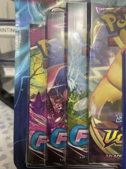 Pokemon TCG Lightning Set 4 Packs + 1 Bonus Card! 3 Fusion Strike 1 Vivid - Image 2