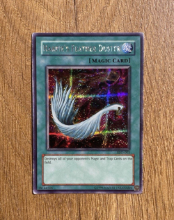 Harpie's Feather Duster | SDD-003 | Prismatic Secret Rare | YuGiOh Card | MP - Image 1