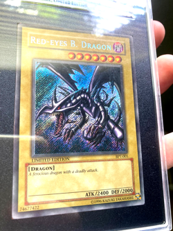 SGC 7 2002 Yu-Gi-Oh! Collector's Tin BPT-005 Red-Eyes Black Dragon Secret Rare - Image 3