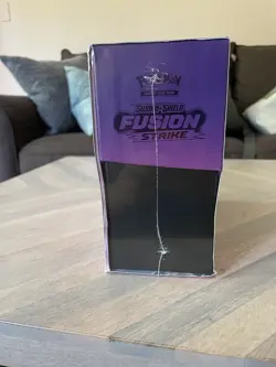 Nintendo Pokemon TCG Sword & Shield-Fusion Strike Elite Trainer Box - Image 3