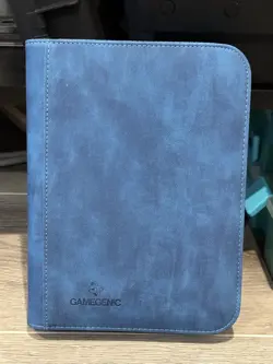 GAMEGENIC CASUAL ALBUM 4-POCKET BINDER PORTFOLIO BLUE HOLDS 80 CARDS - Image 1