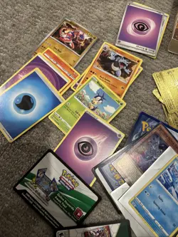 Pokemon Cards Lot Holo Foil Rares Commons GOLD FOIL LOT 100+ - Image 5
