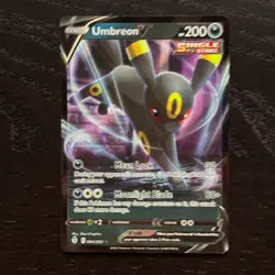 Umbreon V 094/203 Pokemon Evolving Skies Sword & Shield Ultra Rare Holo Card NM - Image 1