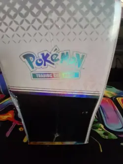 Prismatic Evolution ETB Scarlet and Violet Pokemon Cards - Image 4