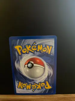 Machoke 34/102 - Common (Base Set 1999) Pokemon Card - Image 2