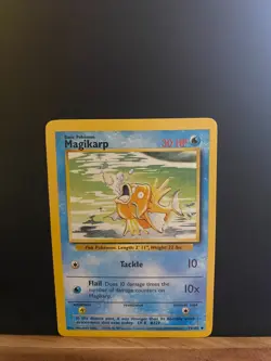 Magikarp 35/102 - Common (Base Set 1999) Pokemon Card - Image 1