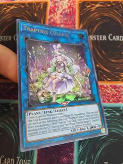 Yugioh Traptrix Cularia LIOV-EN046 Ultra Rare 1st Edition Near Mint - Image 2