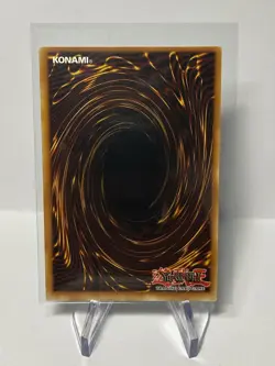 Yu-Gi-Oh! TCG Brain Control Gold Series GLD1-EN033 Gold Rare LP/NM Off center - Image 2