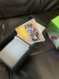 Pokemon Scarlet and Violet, Temporal Forces (TEF) Bulk, 550 + Non Holo Cards - Image 3