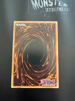 YUGIOH PRIESTESS WITH EYES OF BLUE COMMON LDS2-EN007 1ST EDITION - Image 2