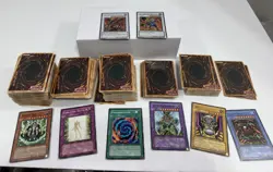 VTG 1996 Yugioh card lot of 391 cards 1st Edition All cards pictured Yu-Gi-Oh - Image 1