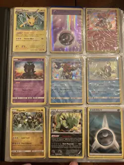 Pokemon Binder Holofoil Collection - 162 individual cards - Image 3