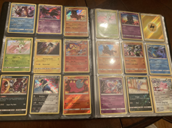 Pokemon Binder Holofoil Collection - 162 individual cards - Image 5