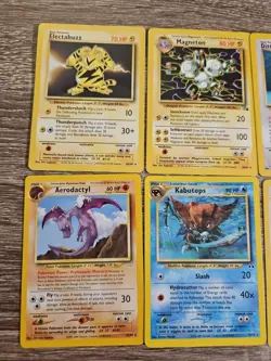 Pokemon Tcg Lot Of 10 GAMEFREAK Rares Fossil Neo Genesis Base Jungle LP-NM - Image 2