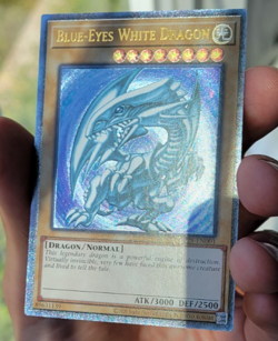 Yu-Gi-Oh! Blue-Eyes White Dragon OP28-EN001 Ultimate Rare MISPRINT VLP - Image 4