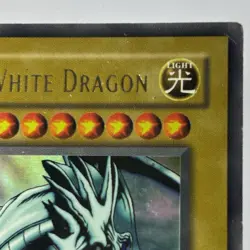 Yu-Gi-Oh Blue-Eyes White Dragon LOB-001 - Image 3