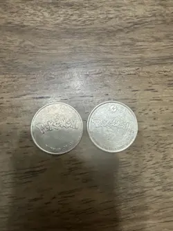 Vintage Pokemon Lugia And Pikachu Collectible Silver Token Coin Nintendo/CR/GF - Image 2