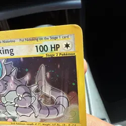 Pokemon AQUAPOLIS - #150/147 Nidoking Crystal - Holo - ENG - SWIRLS - - Image 4