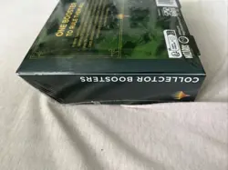MTG the Lord of the Rings Collector Booster Box 195166205038 - Image 5