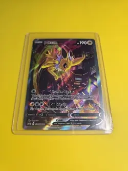 Pokemon TCG Jolteon V SWSH183 Black Star Promo - Image 2