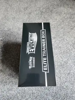 Pokemon TCG Evolving Skies Elite Trainer Box ETB New/Sealed - Image 5