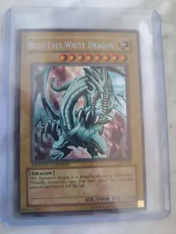 Blue-Eyes White Dragon Limited Edition Secret Rare BPT-003 Yu-Gi-Oh! - Image 1
