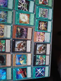 Yugioh 80 Card lot bundle includes rareU shiny stuff, exact as pictured YUG9 - Image 3