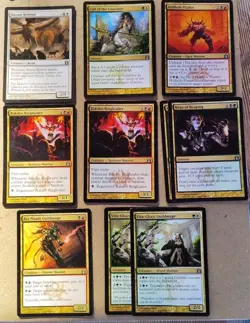 Magic the Gathering: RETURN TO RAVNICA Block Lot Of 241 Cards. VG-NM. 2012. MTG - Image 3