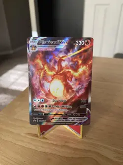 Charizard VMAX SWSH261 Holo Promo Card Sword & Shield Series - Image 1