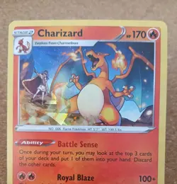 Cracked Ice Holo Charizard 025/185 Vivid Voltage - Near Mint - Pokemon - Image 1
