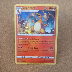 Cracked Ice Holo Charizard 025/185 Vivid Voltage - Near Mint - Pokemon - Image 4