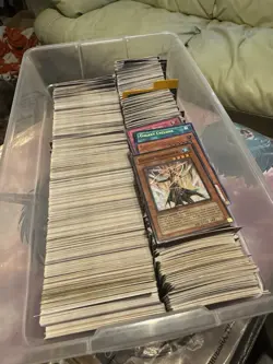 1000+ Yugioh Card Collection, Vintage, Holos, Rares, Oldschool Cards! - Image 1