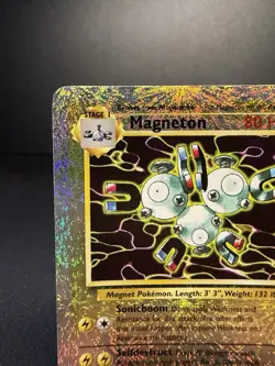 Pokemon TCG Magneton 28/110 Reverse Holo Rare Legendary Collection - Image 3