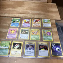 Lot of 13 Common & Uncommon 2000 Pokemon Team Rocket Pokemon Cards NO DOUBLES - Image 1