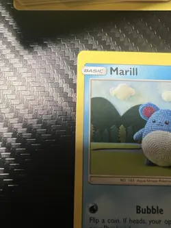 Marill Burning Shadows * MISCUT ERROR * NM Alignment Dots Pokemon Card 2017 Rare - Image 3