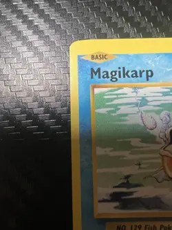 * MISCUT ERROR * Magikarp Pokemon XY Evolutions 33/108 Alignment Dots LP - Image 3