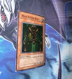Man-Eater Bug LP Super Rare Unlimited LOB-108 2003 Print OG Yugioh! - Image 3