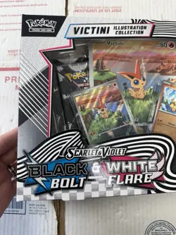 Pokemon TCG Black Bolt & White Flare Unova Victini Illustration NEW 10-10029-102 - Image 2