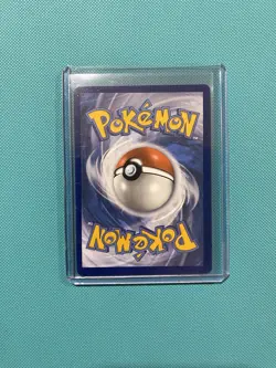 Hero's Medal 201/185 Secret Rare Vivid Voltage Pokemon Card - Image 2