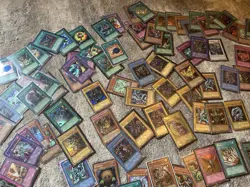 Yu-Gi-Oh! TCG Vintage 100 Holo Card Lot (A Couple Rares) Mostly HP- Some LP - Image 4