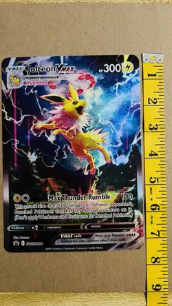 jumbo pokemon card Jolteon VMax - Image 4