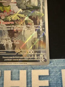 Fraxure 077/064 Pokemon Shrouded Fable Illustration Rare English NM Holo - Image 3