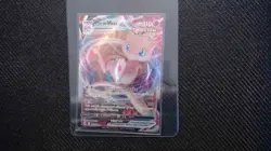 Pokemon TCG Mew VMAX Fusion Strike 114/264 Holo Ultra Rare - Image 2