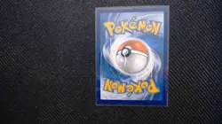 Pokemon TCG Mew VMAX Fusion Strike 114/264 Holo Ultra Rare - Image 3